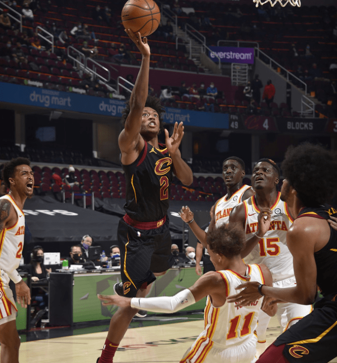 关于阿扎伦卡连续五场比赛得分超过连败，老鹰挑战极限！的信息