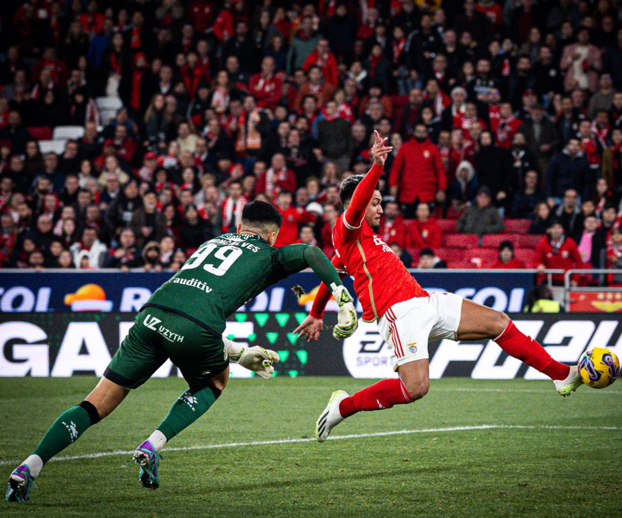 九游体育下载关于赛地聚焦：葡超国际比赛日热度飙升，广州队扳平良机，更衣室稳定，阵容厚度经受考验的信息