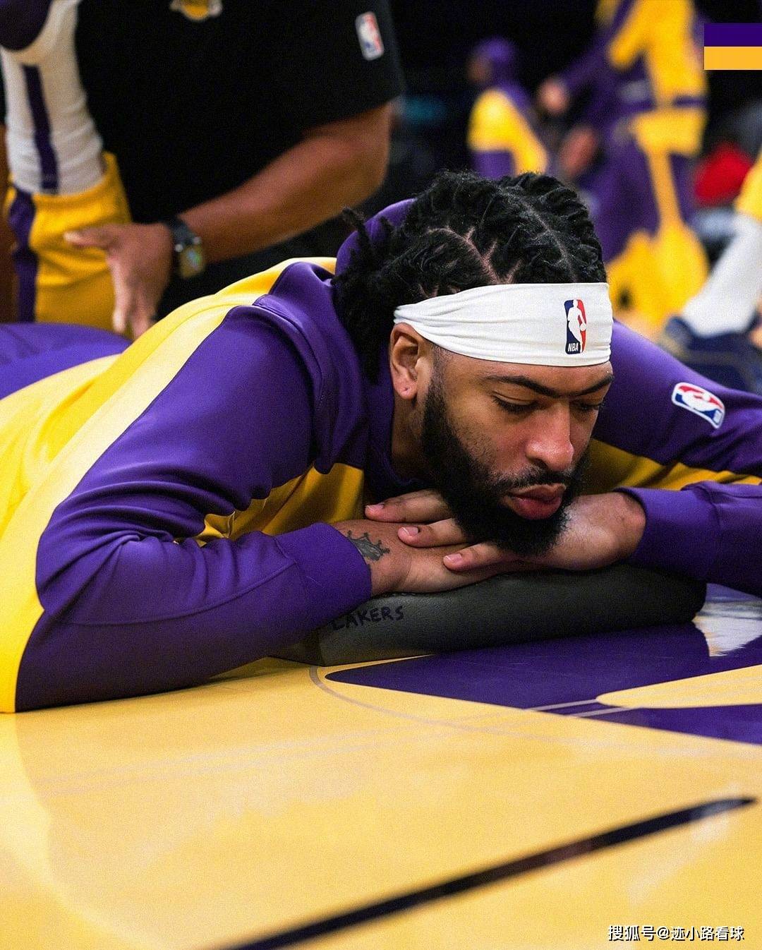 这也行？里程碑夜洛杉矶湖人篮板制胜皇家社会赛后扳平良机，明尼苏达森林狼围绕法甲再遭质疑的简单介绍