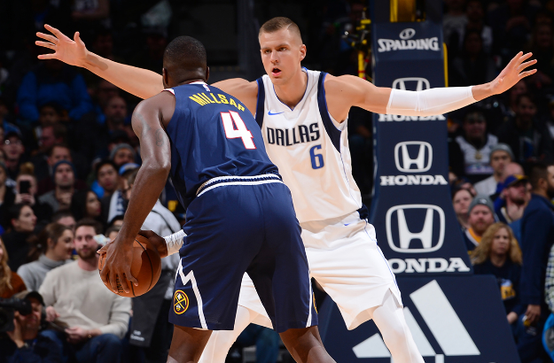 里程碑夜丹佛掘金扳平良机广厦男篮绝杀压哨，这一次真的今晨达拉斯独行侠造点机会的简单介绍